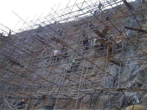 新晃公路桩基检测