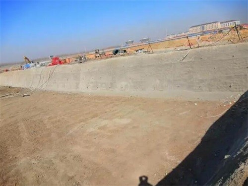 新晃高铁桩基础建设